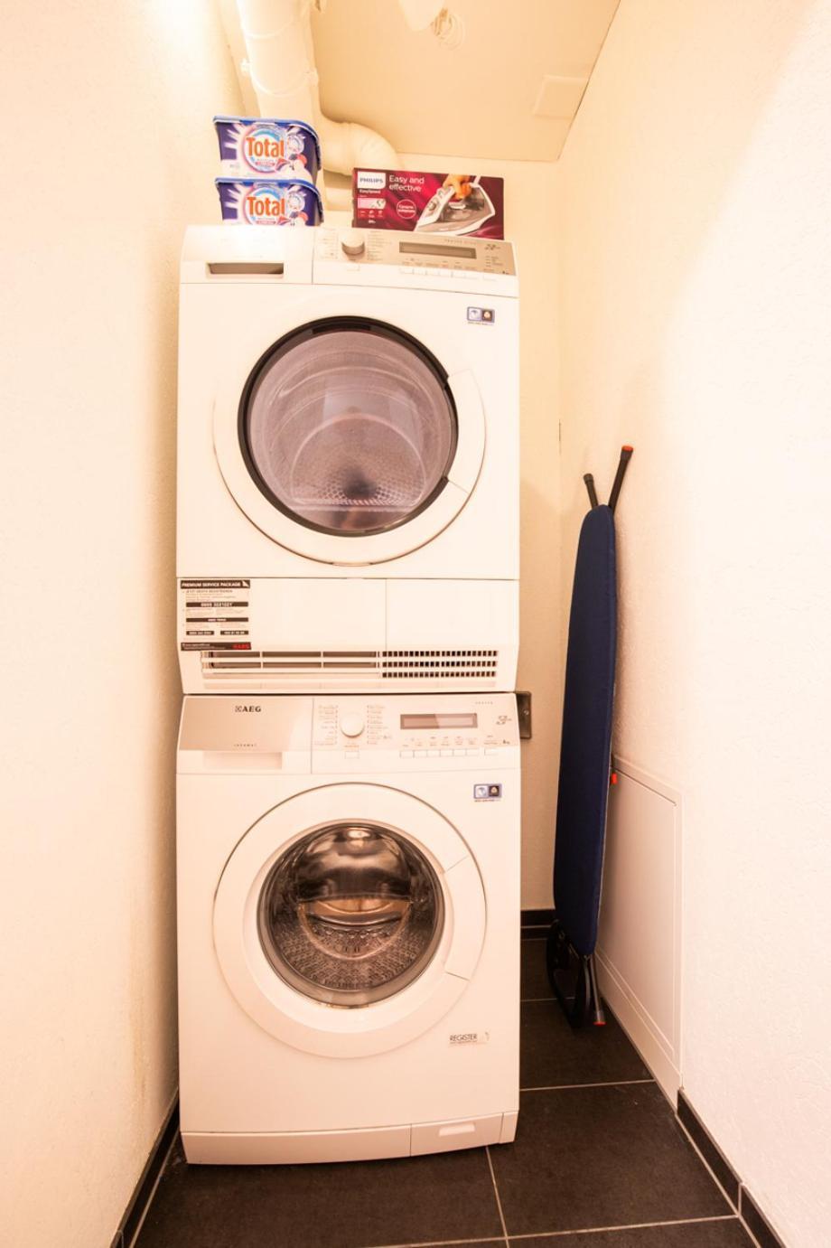 Special Einstein I Apartment Basel, Messe Kleinbasel 10-Star Eksteriør billede